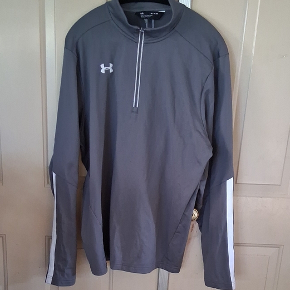 Under Armour Men's Performance Jacket in Gray and White - Picture 1 of 3